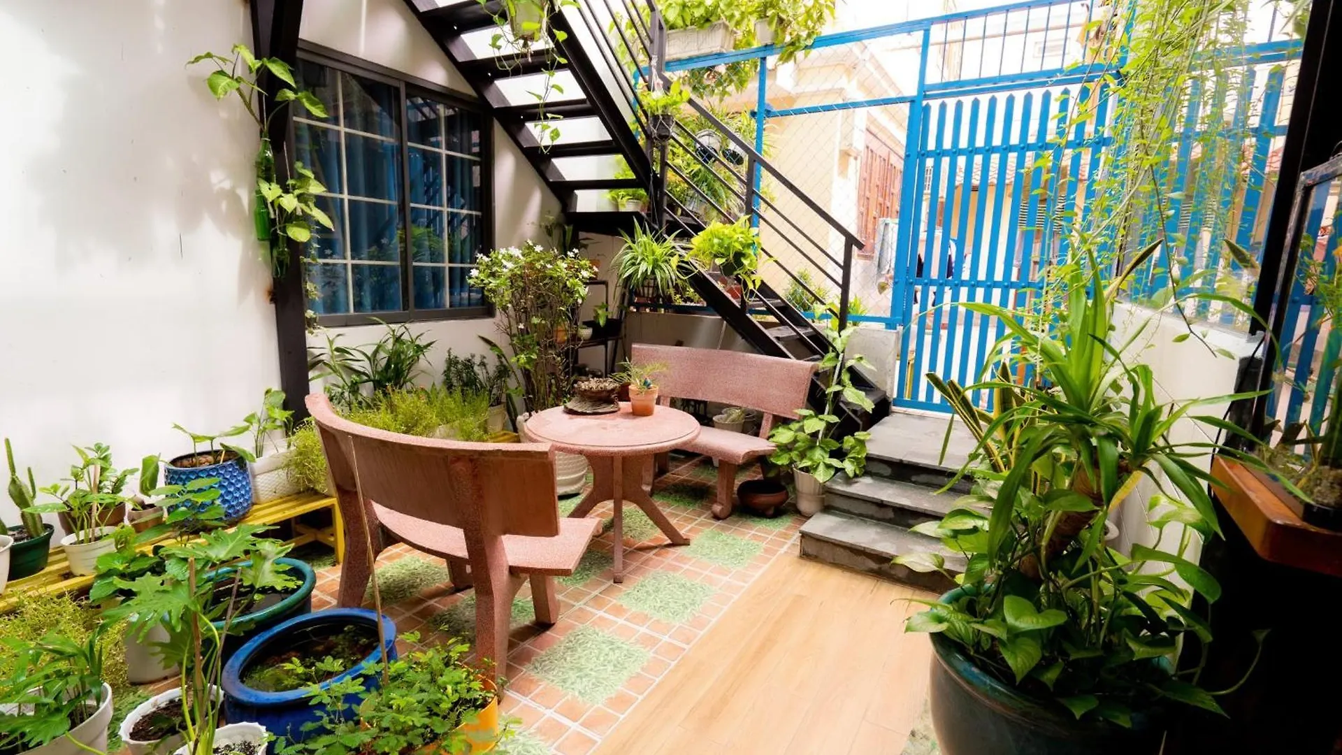 Apartment Vania House Peaceful Studio Near The Airport Ho Chi Minh City